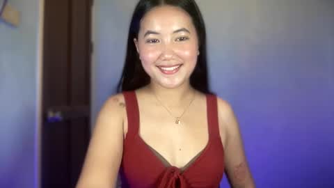 Snapshot of beatrix_sweetx1122 chatting on December 2025 01:53:01 PM Beatrix online show from December 2025 01:53:01 PM