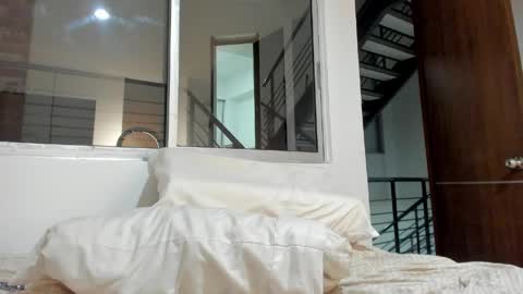 Katalina online show from April 2026 07:42:01 AM