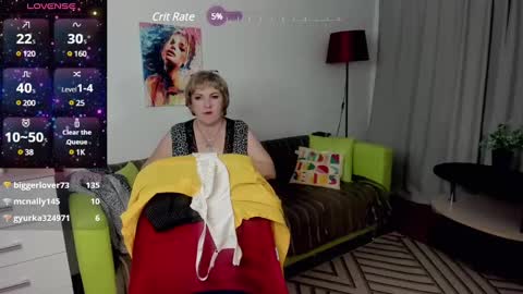 Snapshot of beautiful_lina7 chatting on January 2025 09:58:01 PM your Lana online show from January 2025 09:58:01 PM