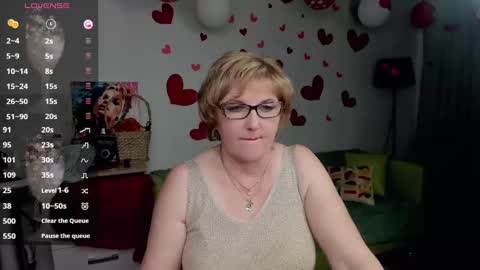 Snapshot of beautiful_lina7 chatting on February 2025 03:43:02 PM your Lana online show from February 2025 03:43:02 PM