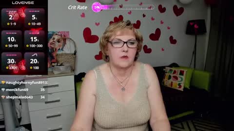 Snapshot of beautiful_lina7 chatting on February 2025 05:23:02 AM your Lana online show from February 2025 05:23:02 AM