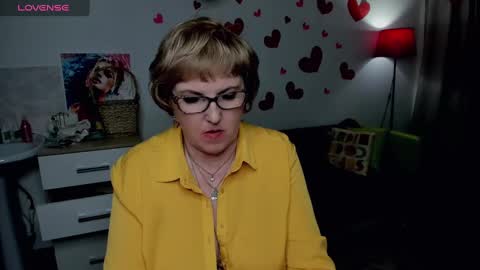 Snapshot of beautiful_lina7 chatting on March 2025 11:26:01 PM your Lana online show from March 2025 11:26:01 PM