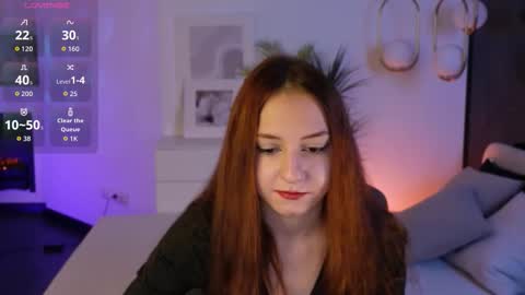 Snapshot of beautiful_snake chatting on November 2025 01:44:02 PM Blossom online show from November 2025 01:44:02 PM