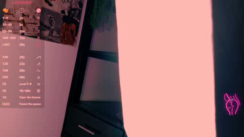 Chleo online show from October 2025 01:55:02 AM