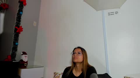 Snapshot of beautifull_wild_girl chatting on January 2025 07:07:02 PM maria online show from January 2025 07:07:02 PM