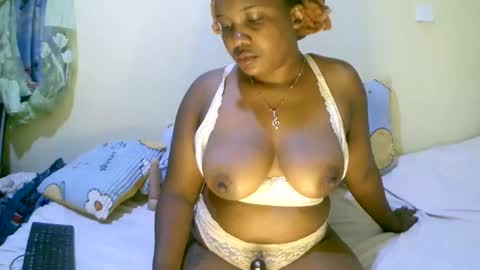 beautifulpeach2 online show from February 2025 02:03:02 AM