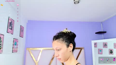 Snapshot of beautifulskinny18 chatting on January 2025 07:46:01 PM Shalom online show from January 2025 07:46:01 PM