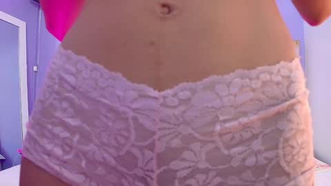 Snapshot of beautifulskinny18 chatting on February 2025 08:38:02 PM Shalom online show from February 2025 08:38:02 PM