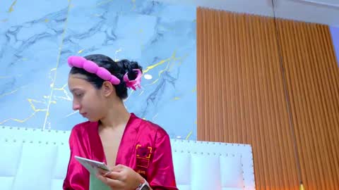 Snapshot of beautifulskinny18 chatting on September 2025 08:08:02 PM Shalom online show from September 2025 08:08:02 PM