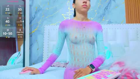 Snapshot of beautifulskinny18 chatting on October 2025 07:56:02 PM Shalom online show from October 2025 07:56:02 PM