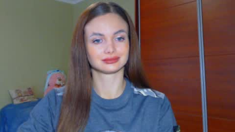 Snapshot of beauty_fruity chatting on March 2025 08:51:02 AM Maria online show from March 2025 08:51:02 AM