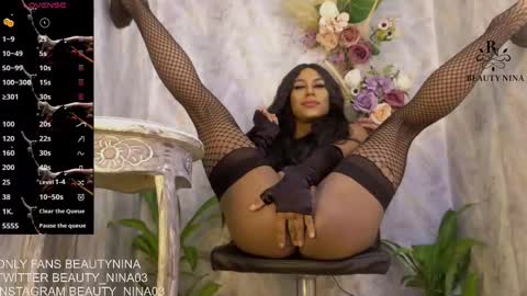 Snapshot of beauty_nina chatting on September 2025 02:41:02 PM beauty_nina online show from September 2025 02:41:02 PM