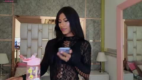 Snapshot of beauty_nina chatting on July 2026 02:19:01 PM beauty_nina online show from July 2026 02:19:01 PM
