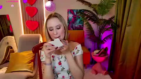 Snapshot of beauty_sashaxx chatting on July 2026 03:07:01 PM beauty Sasha online show from July 2026 03:07:01 PM