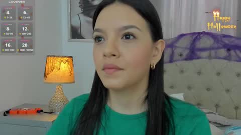 Snapshot of beautyari_ chatting on October 2025 12:39:02 PM Ariana Reyes online show from October 2025 12:39:02 PM