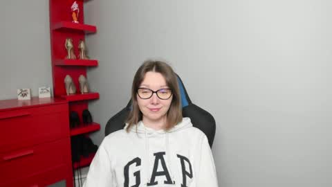 Zoe online show from March 2026 07:03:02 AM