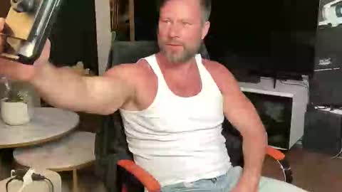 Snapshot of beauxmatthewsx chatting on February 2026 01:25:02 AM BEAUX MATTHEWS online show from February 2026 01:25:02 AM