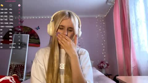 Snapshot of bebravee chatting on February 2026 07:51:01 AM Melissa online show from February 2026 07:51:01 AM