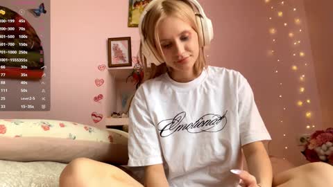 Snapshot of bebravee chatting on March 2026 07:14:02 AM Melissa online show from March 2026 07:14:02 AM