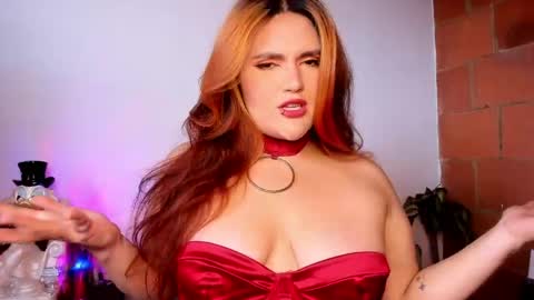 Snapshot of becca_diamond chatting on May 2026 09:53:02 PM Rebecca online show from May 2026 09:53:02 PM