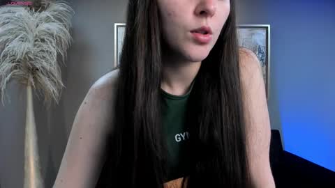 Am Becca online show from November 2025 06:18:01 PM