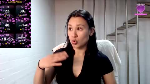 Daniela online show from November 2025 01:44:02 AM