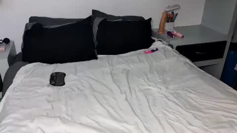 BECKY BOO  online show from February 2025 04:46:02 AM