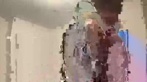 beeb0y online show from September 2025 04:29:02 PM