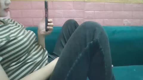 beebaby_xx online show from October 2025 01:16:01 AM