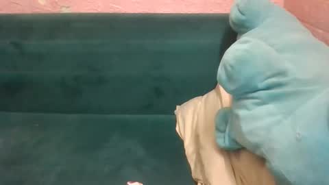 beebaby_xx online show from October 2025 03:50:02 AM