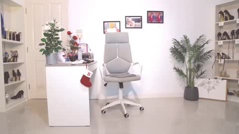 Bee if you ever see the girl who can take 12 inch all the way inside the ass try me online show from January 2025 03:23:01 AM