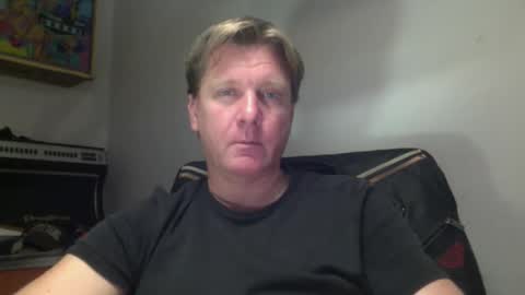 beefeater_7 online show from November 2025 09:08:01 PM