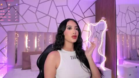 BELLA online show from April 2026 12:21:02 AM