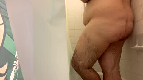 Snapshot of beenallover92 chatting on December 2024 04:01:02 PM beenallover92 online show from December 2024 04:01:02 PM