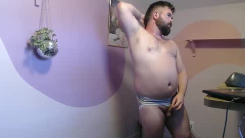 Behrbae online show from November 2025 08:52:01 PM