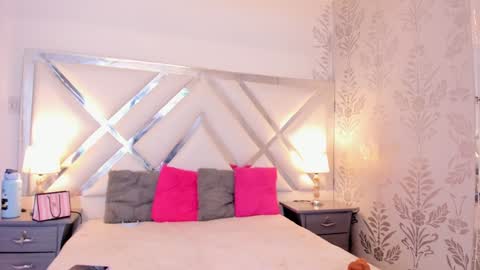 Bela online show from December 2024 10:47:02 PM