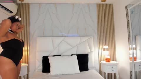 Bela online show from October 2025 05:28:01 AM