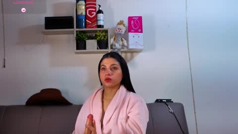 bela online show from November 2025 07:35:01 PM