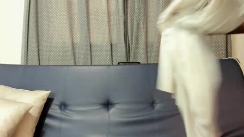 Belen  online show from September 2025 05:27:01 PM