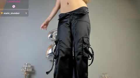 Bella cam online show from March 2025 12:10:02 AM