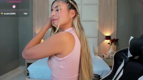 Bella cam online show from March 2025 07:59:02 PM