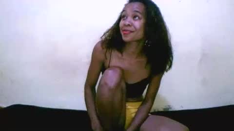 bella193999 online show from December 2024 05:11:01 PM