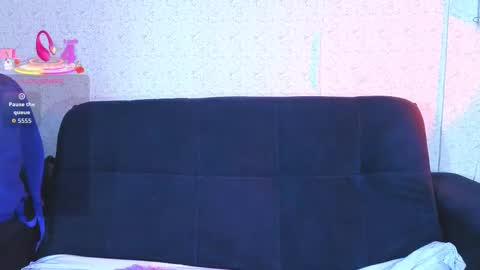 Snapshot of bella23_pm chatting on March 2026 04:07:02 AM Bella Coleman online show from March 2026 04:07:02 AM