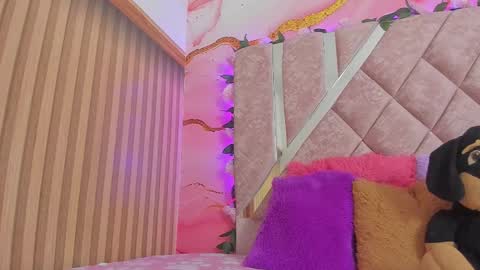 Melanie  online show from February 2026 10:36:01 AM