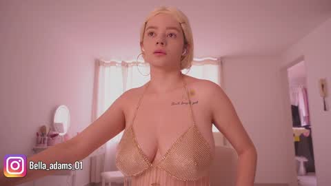 isabella online show from March 2026 10:05:01 PM