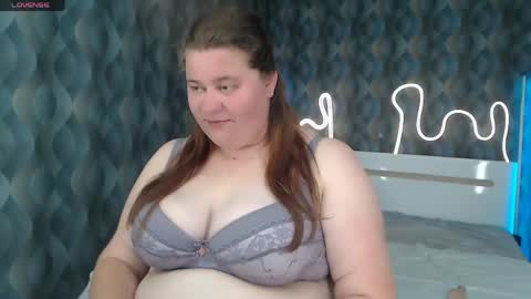 bella_blvack online show from May 2026 05:52:01 PM