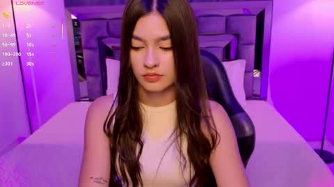 Bella  online show from October 2025 02:13:01 AM