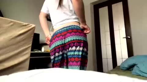 Hanna here Welcome  online show from March 2026 03:24:02 AM