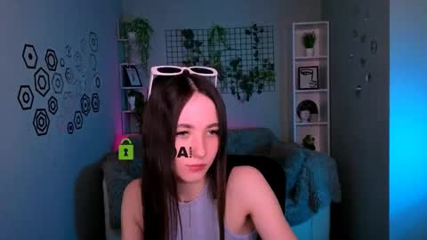 Bella online show from May 2026 12:24:02 PM