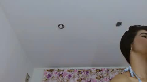 bella_gentle online show from April 2026 11:17:01 AM